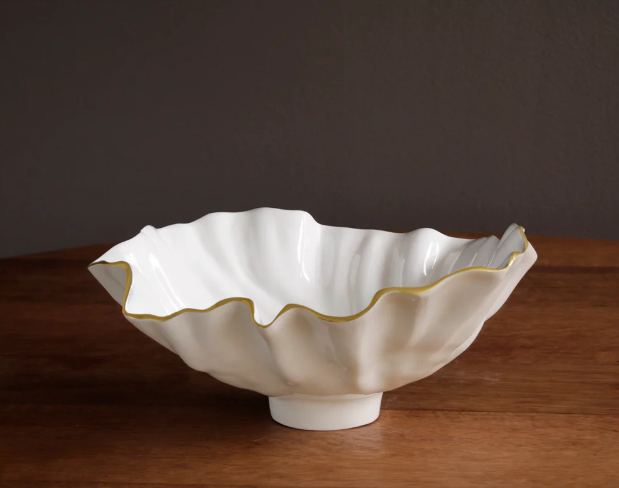 Beatriz Ball ENCANTO Bloom Medium Bowl (Cream and White)